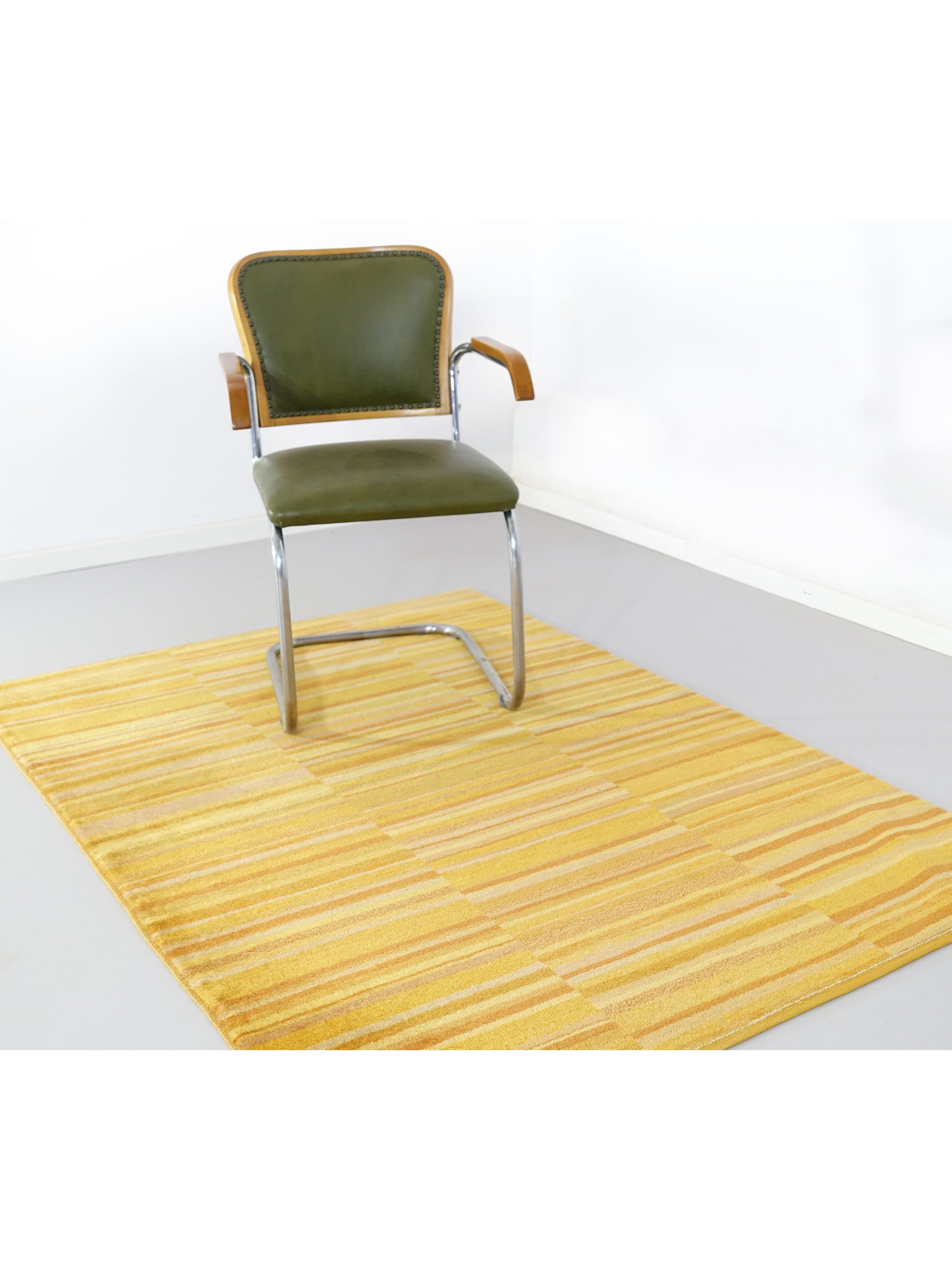 174 x 124 cm, Kiran Teppich